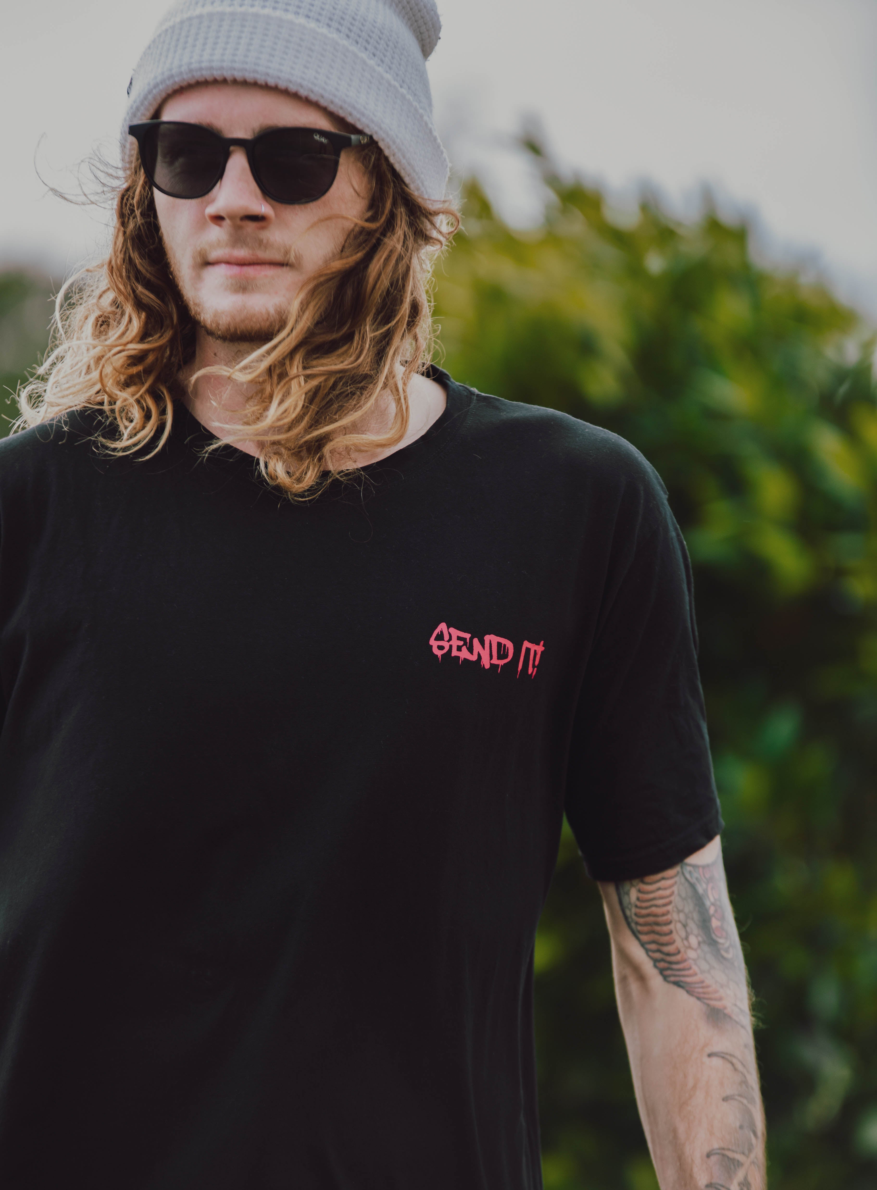 SEND IT TEE PINK (ADULT + YOUTH)